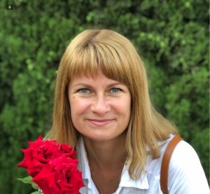 Наталья Хлюстова